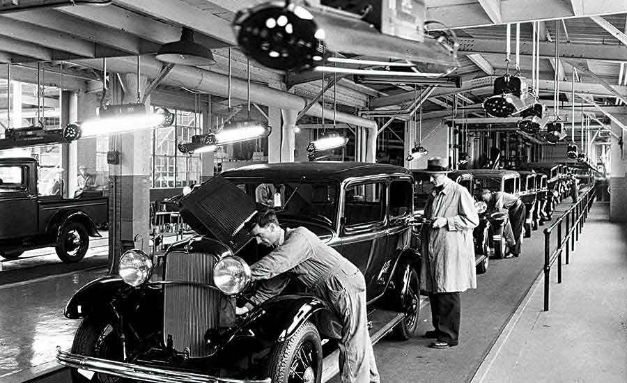 What Business Owners Can Learn from Henry Ford’s $5 Workday